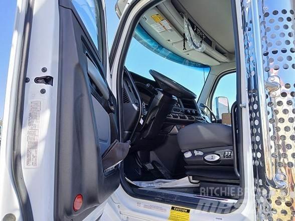 Kenworth T880 傾卸式卡車