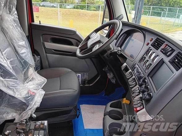 Kenworth T880 傾卸式卡車