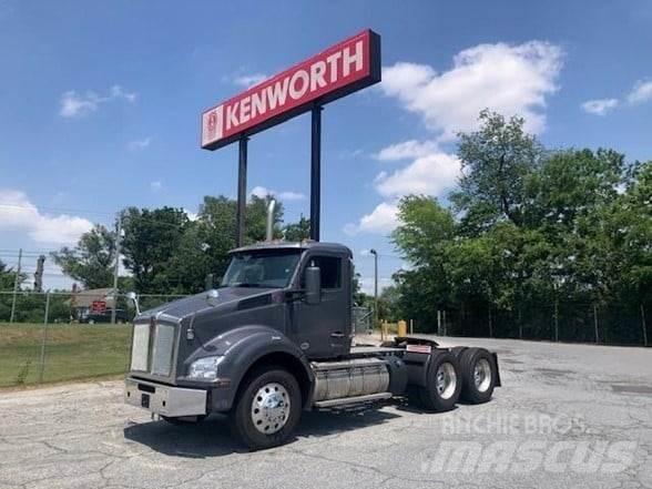 Kenworth T880 曳引機組件