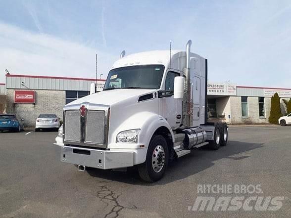 Kenworth T880 曳引機組件