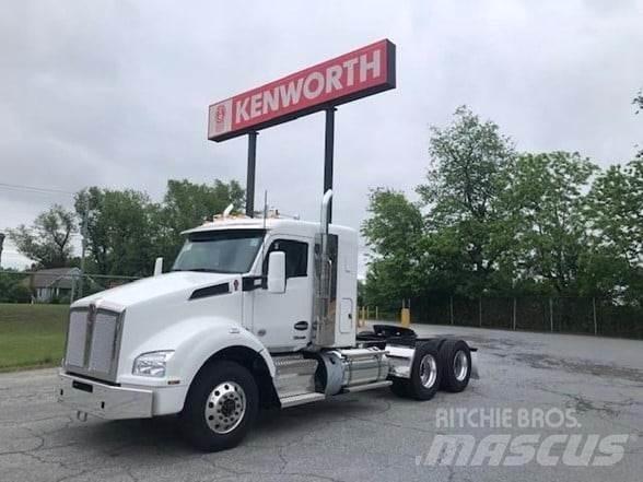 Kenworth T880 曳引機組件