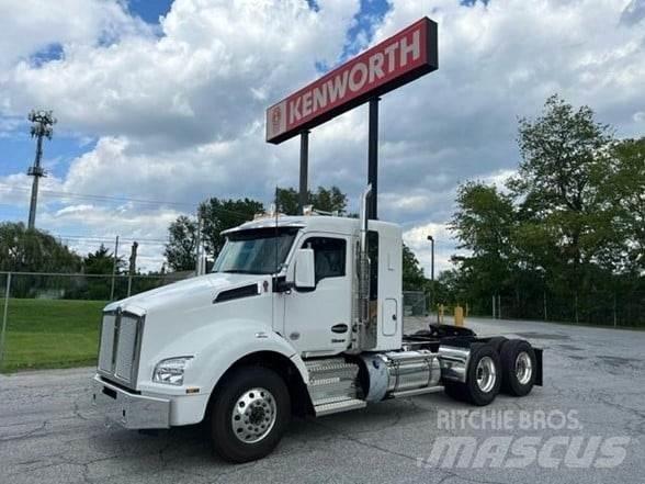 Kenworth T880 曳引機組件