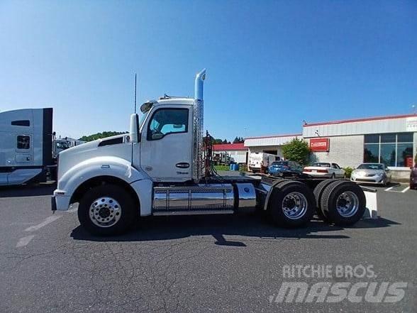 Kenworth T880 曳引機組件