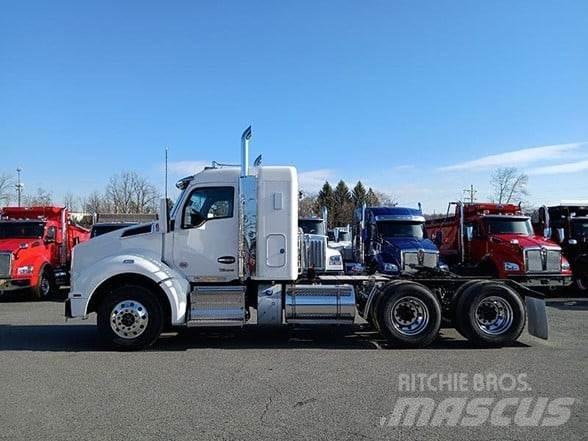 Kenworth T880 曳引機組件