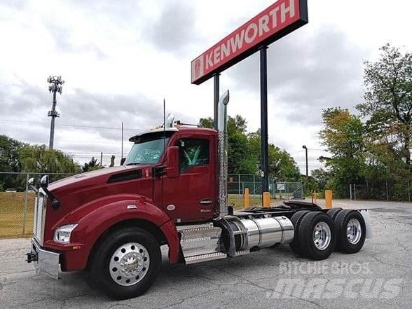 Kenworth T880 曳引機組件