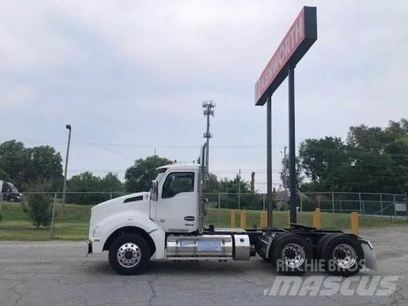 Kenworth T880 曳引機組件