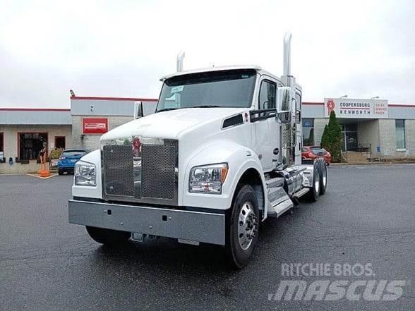 Kenworth T880 曳引機組件