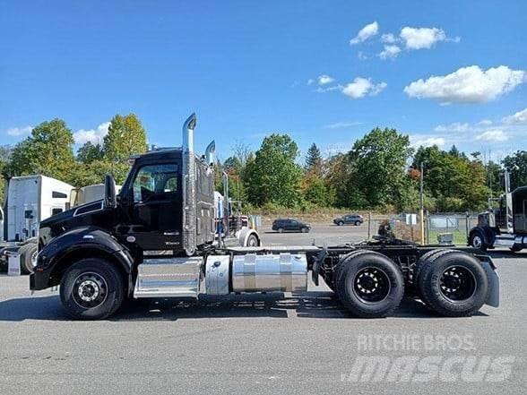 Kenworth T880 曳引機組件
