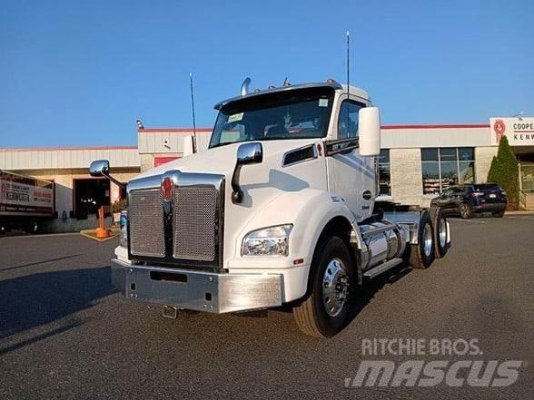 Kenworth T880 曳引機組件