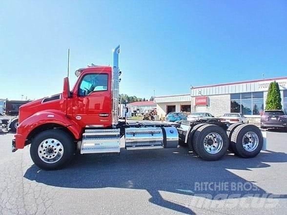 Kenworth T880 曳引機組件