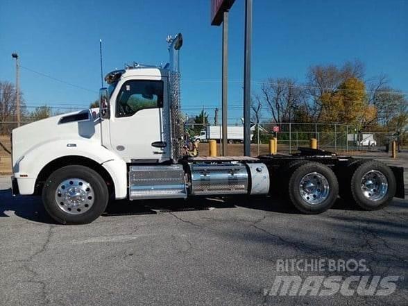 Kenworth T880 曳引機組件