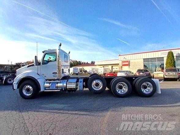 Kenworth T880 商用底盤車