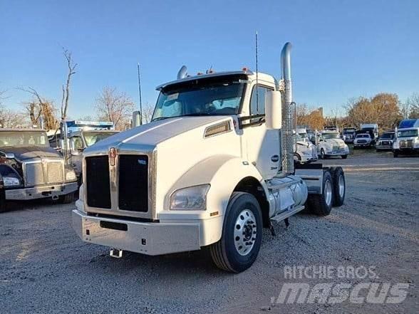 Kenworth T880 曳引機組件