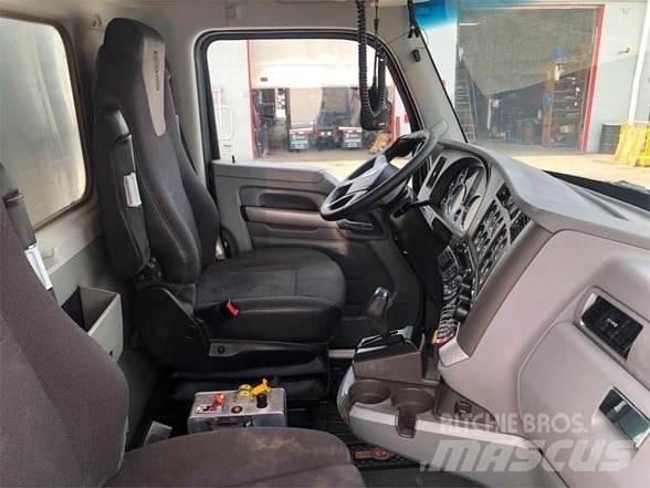 Kenworth T880 傾卸式卡車