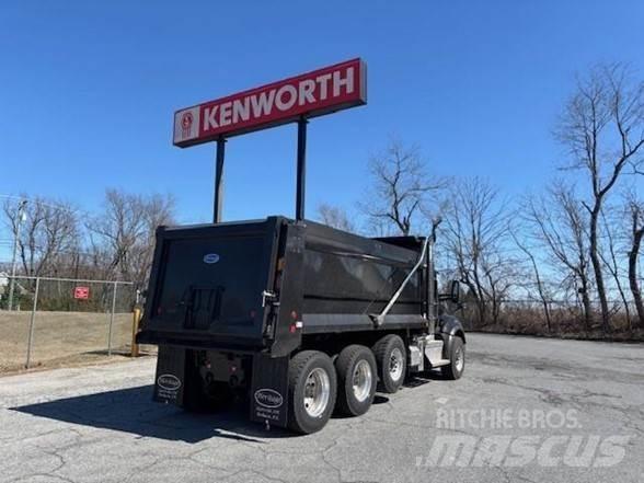 Kenworth T880 傾卸式卡車