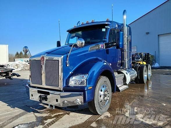 Kenworth T880 曳引機組件