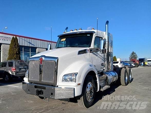 Kenworth T880 曳引機組件