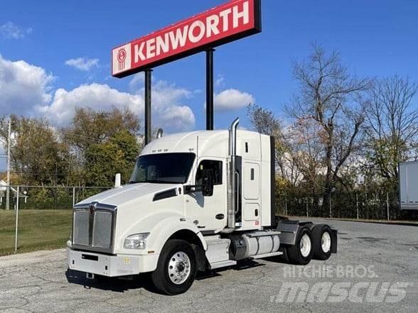 Kenworth T880 曳引機組件