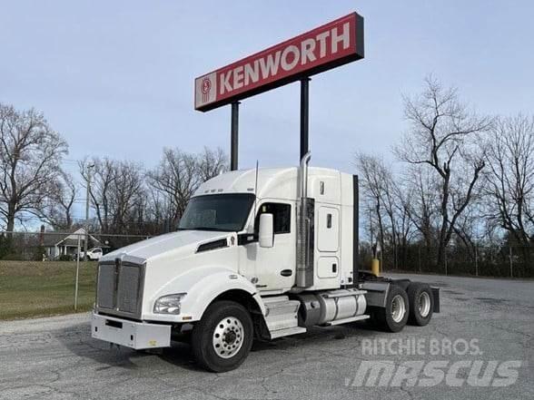 Kenworth T880 曳引機組件
