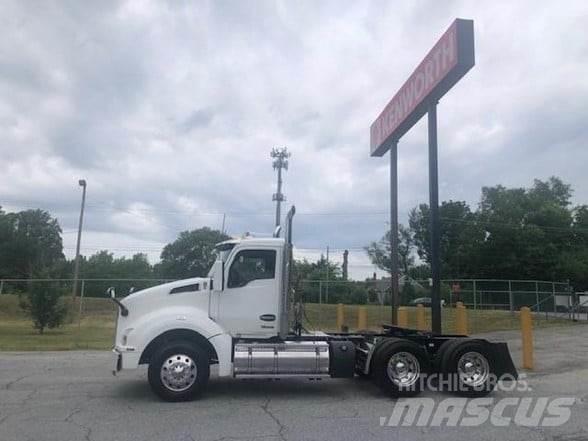 Kenworth T880 曳引機組件