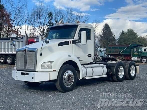 Kenworth T880 曳引機組件