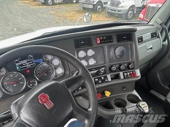 Kenworth T880 曳引機組件