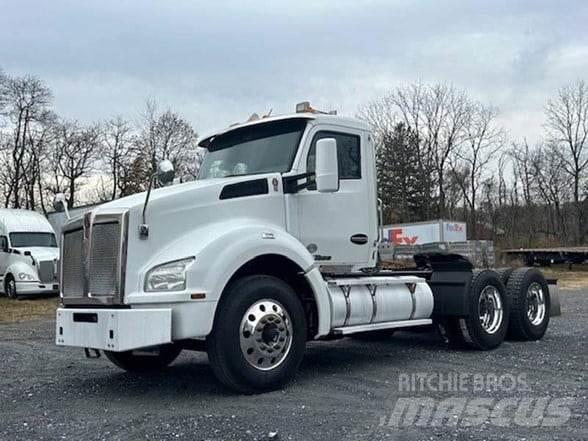 Kenworth T880 曳引機組件