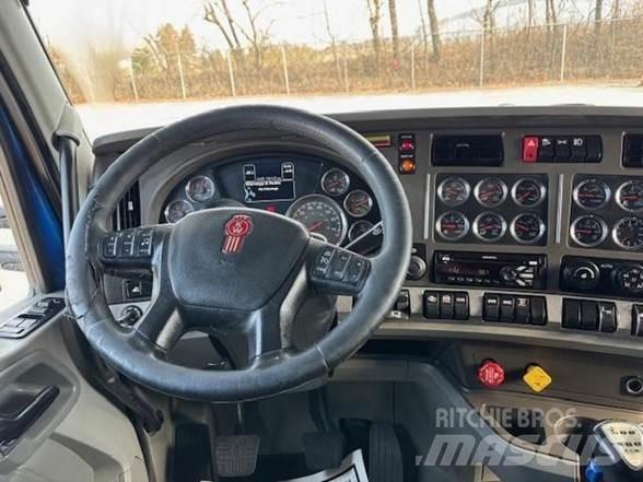 Kenworth T880 傾卸式卡車