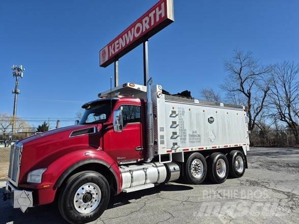 Kenworth T880 傾卸式卡車