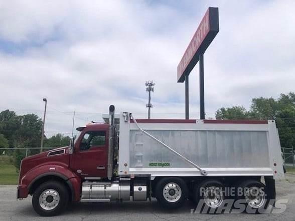 Kenworth T880 傾卸式卡車