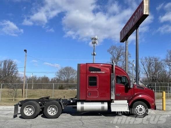Kenworth T880 曳引機組件