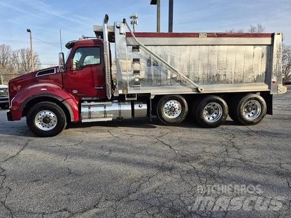 Kenworth T880 傾卸式卡車