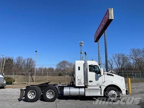 Kenworth T880 曳引機組件