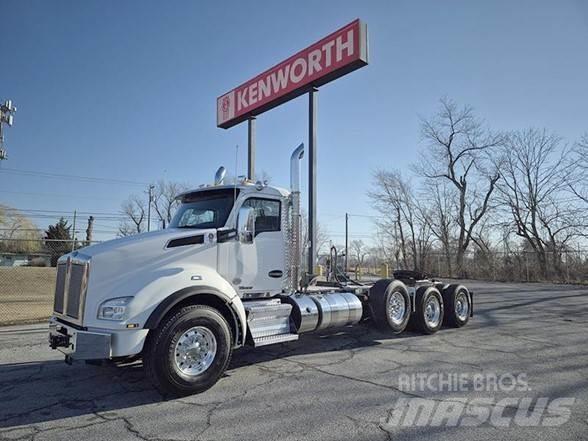 Kenworth T880 曳引機組件