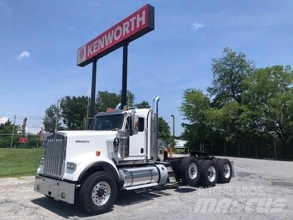 Kenworth W900 曳引機組件