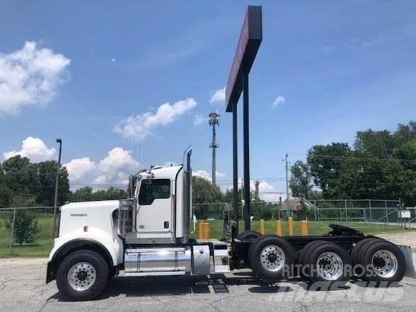 Kenworth W900 曳引機組件