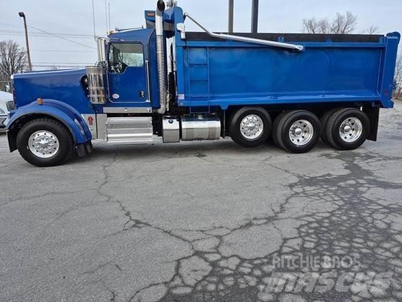 Kenworth W900 傾卸式卡車