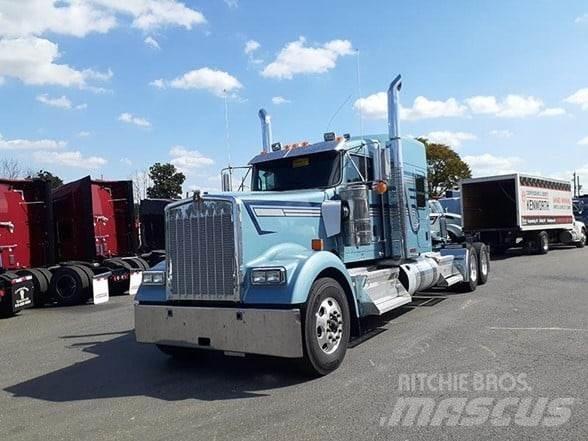 Kenworth W900 曳引機組件