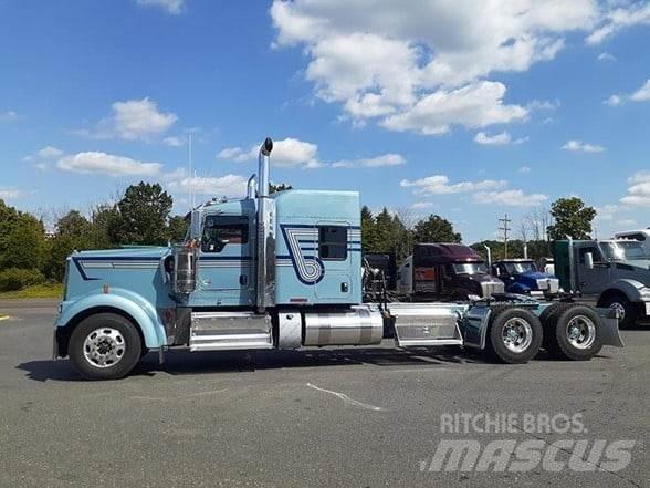 Kenworth W900 曳引機組件