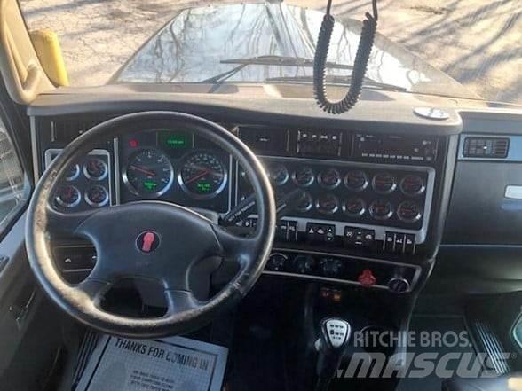 Kenworth W900B 傾卸式卡車