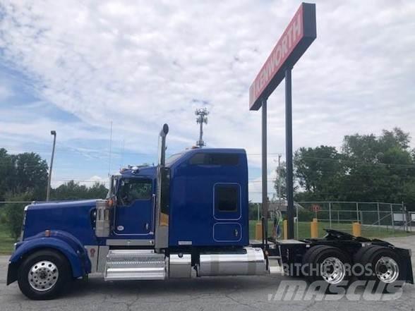 Kenworth W900L 曳引機組件