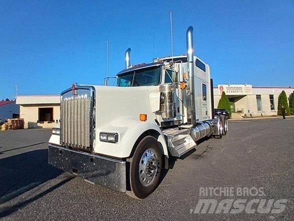 Kenworth W900L 曳引機組件