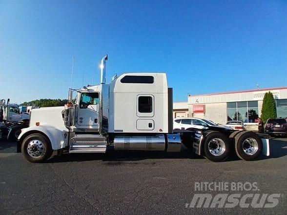 Kenworth W900L 曳引機組件