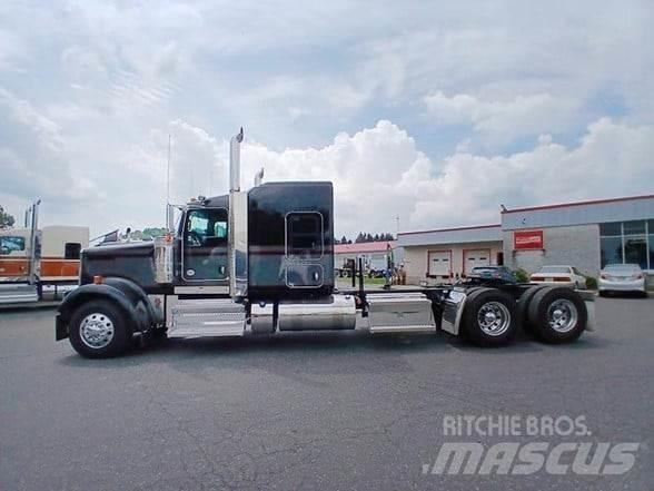 Kenworth W900L 曳引機組件