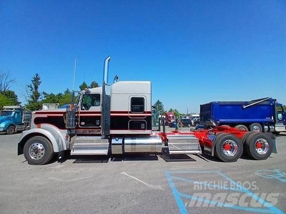 Kenworth W900L 曳引機組件