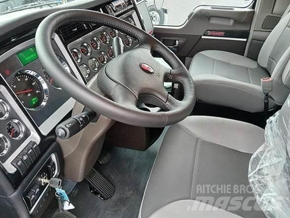 Kenworth W900L 曳引機組件
