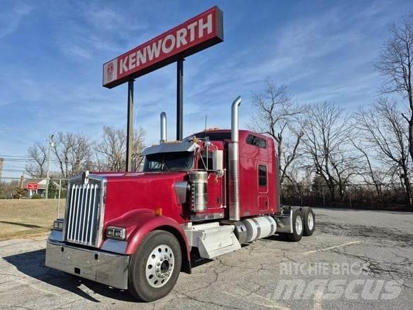 Kenworth W900L 曳引機組件
