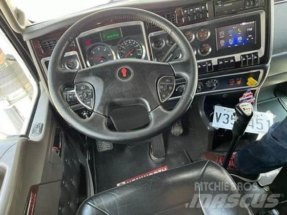 Kenworth W900L 傾卸式卡車