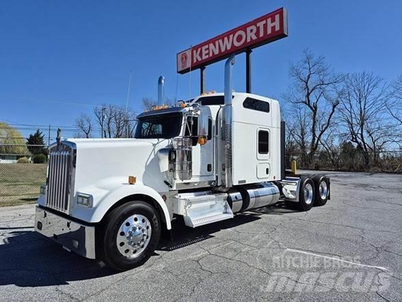 Kenworth W900L 曳引機組件