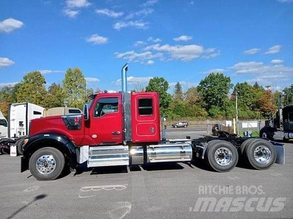 Kenworth W990 曳引機組件
